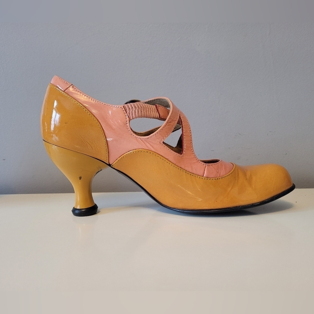 Fluevog Bellevue Pearl Hart Criss Crossed Mary Jane Heel, GUC, Size 7.5 - Picture 6 of 16